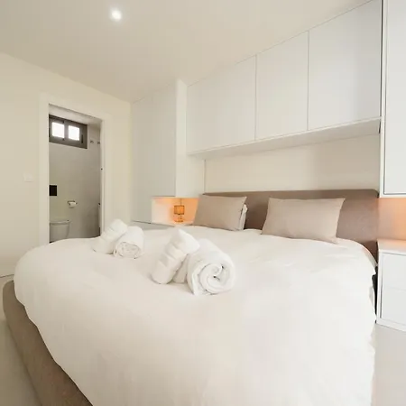 Modern With Large Terrace And Gym Apartamento
