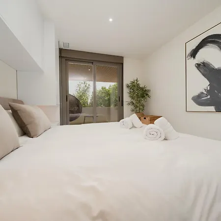 Apartman Modern With Large Terrace And Gym *