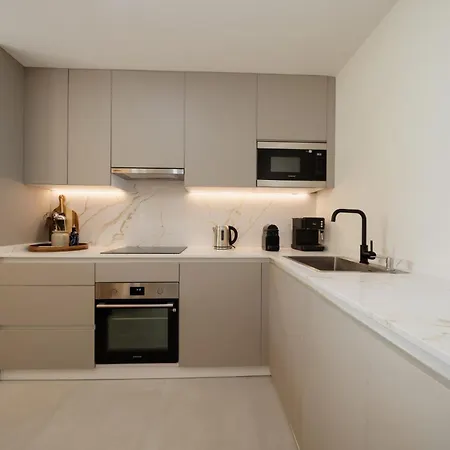 Modern With Large Terrace And Gym * Estepona