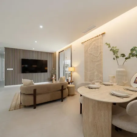 Modern With Large Terrace And Gym Apartamento Estepona
