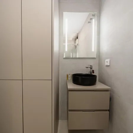 Apartamento Modern With Large Terrace And Gym Estepona