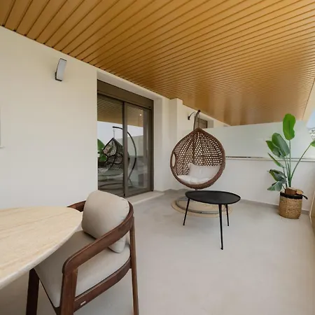 Apartamento Modern With Large Terrace And Gym Estepona